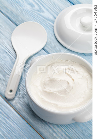 Sour cream in a bowl Sour cream in a bowl 17554962