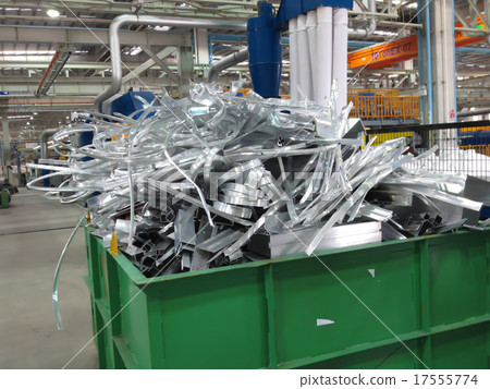 Aluminum scrap 17555774