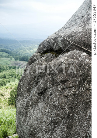 Okito stone hill 17555947