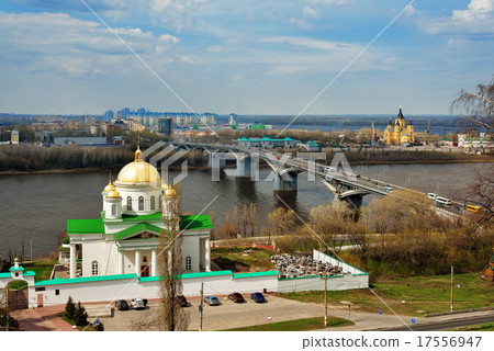 View of Nizhny Novgorod. Kanavinsky bridge. 17556947