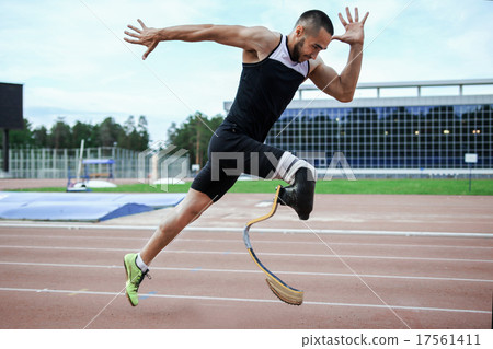 Explosive start of athlete with handicap 17561411