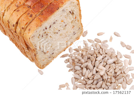 The slices fitness breads isolated The slices fitness breads isolated 17562137