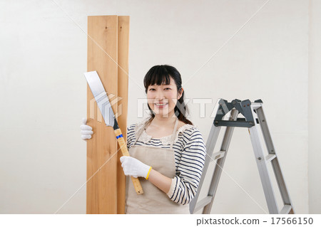 A woman with timber 17566150