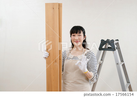 A woman with timber 17566154