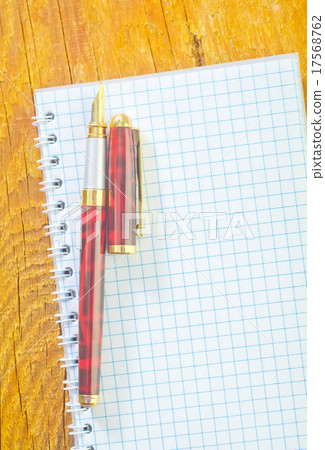 note note 17568762