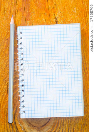 note note 17568766