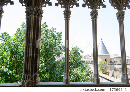 Columns to the tower Columns to the tower 17569341