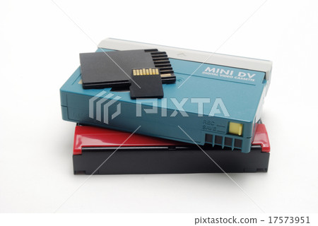 recoding media 17573951