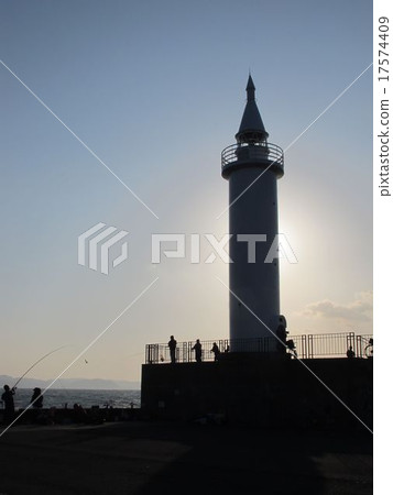 Early morning lighthouse Early morning lighthouse 17574409