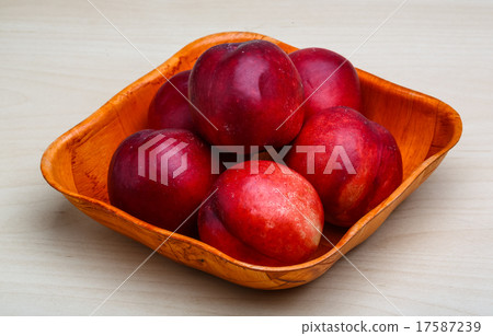 Nectarines 17587239
