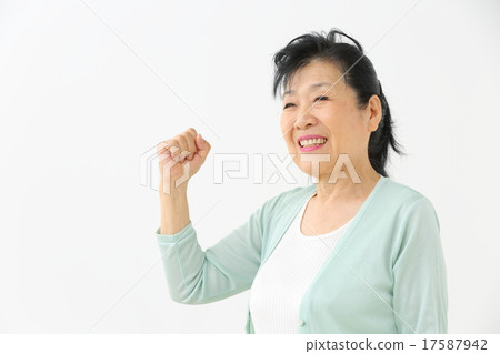 Middle aged women who pose 17587942