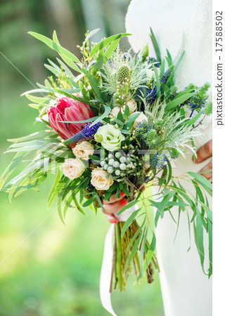 wedding flowers 17588502