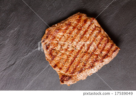 rib-eye steak 17589049