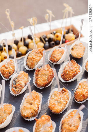 catering food catering food 17589864