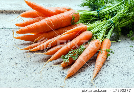 fresh carrots 17590277