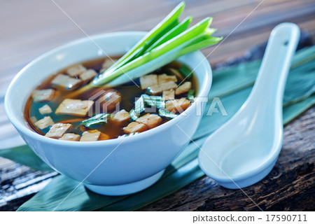 soup in bowl 17590711