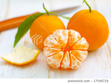 mandarins mandarins 17590728