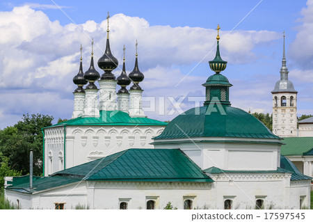 Suzdal 17597545