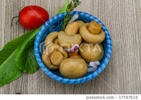 Pickled champignon Pickled champignon 17597618