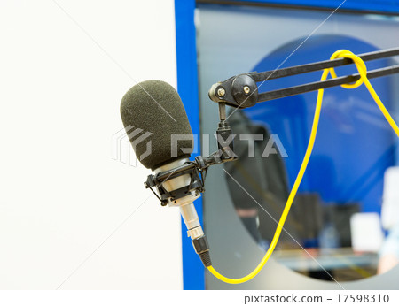 microphone at recording studio or radio station 17598310