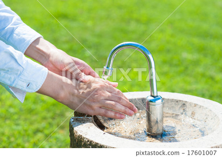 Hand washing in the park's water supply Hand washing in the park's water supply 17601007