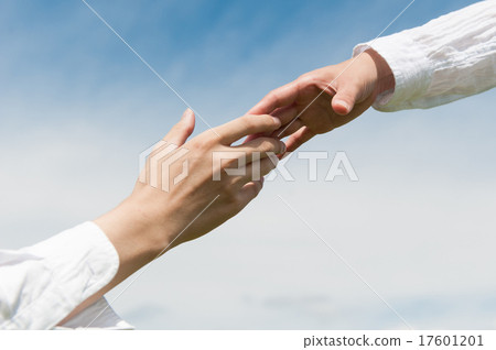 Handshake with sky as background 17601201