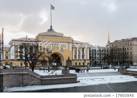 view of the Admiralty Building 17603848