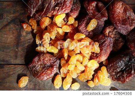 Dried Fruits 17604308
