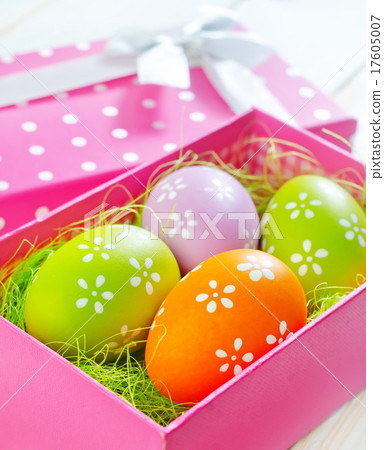 easter eggs easter eggs 17605007