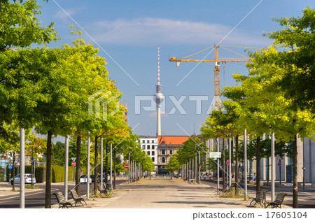 Otto-von-Bismarck-Allee - Berlin, Germany Otto-von-Bismarck-Allee - Berlin, Germany 17605104