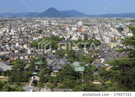 From Zentsuji, Sanuki Fuji, Shiroyama, Sanuki Plain from the Mt. Mt. 17607381