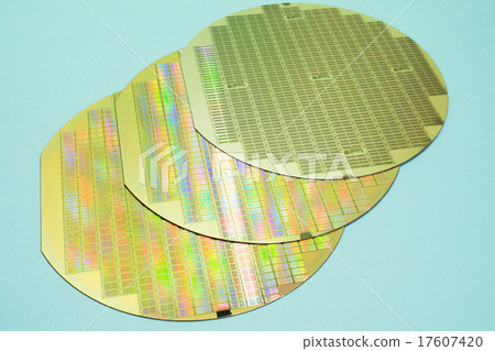 三片矽片 三片矽片 17607420