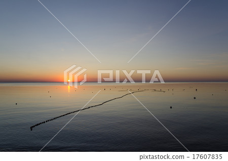 Floating fishnet Floating fishnet 17607835