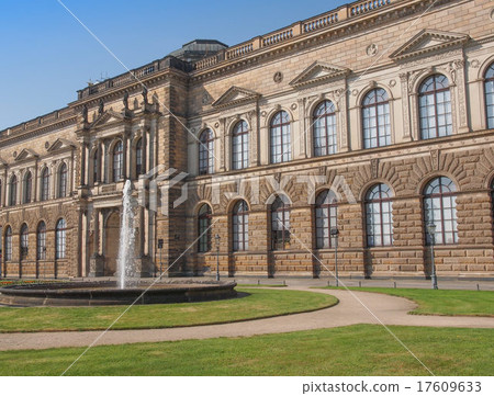 Dresden Zwinger 17609633