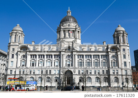 Liverpool Dock Building Liverpool Dock Building 17611320