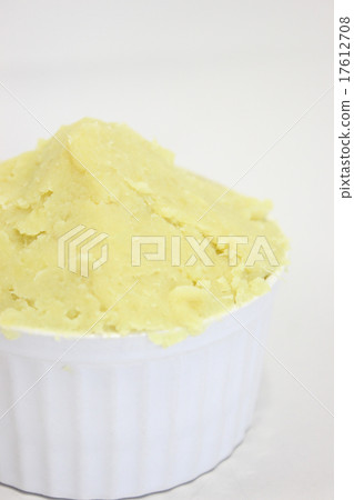 Mashed potatoes 17612708