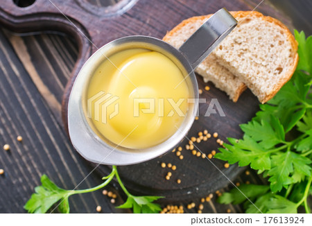 mayonnaise mayonnaise 17613924