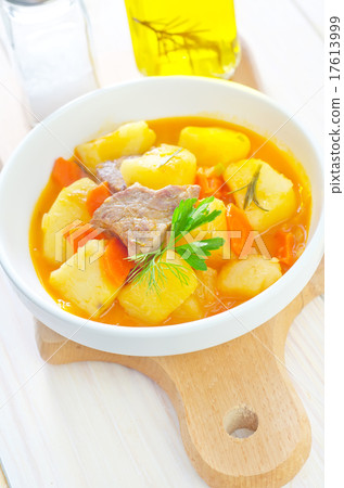 potato with sauce and meat potato with sauce and meat 17613999