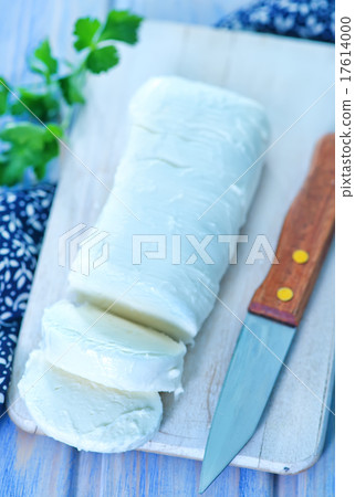 mozzarella mozzarella 17614000