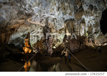 World Natural Heritage Vietnam Funya Kevin National Park Fong Nha Cave 17615257