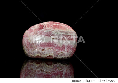 Rhodochrosite 17617900