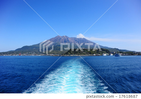 Okinoshima 17618687