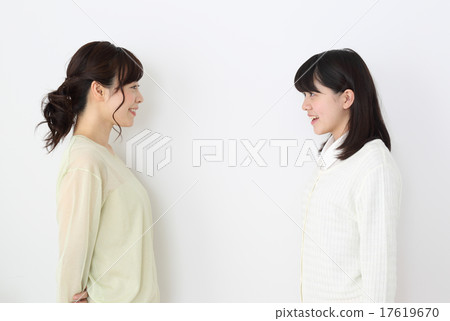 母親和女兒 母親和女兒 17619670