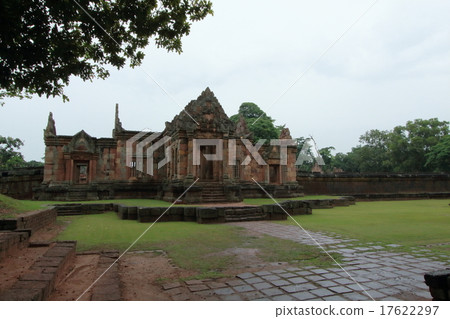 Muang Tham ruins in Thailand 17622297
