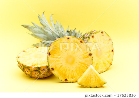 pineapple  17623830