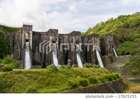 Kagonji-shi Bunshichi Dam, Kagawa Prefecture Kagonji-shi Bunshichi Dam, Kagawa Prefecture 17625255