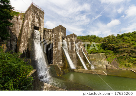 Kagonji-shi Bunshichi Dam, Kagawa Prefecture Kagonji-shi Bunshichi Dam, Kagawa Prefecture 17625260