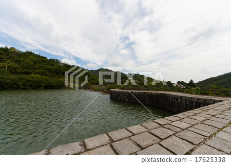 Kagonji-shi Bunshichi Dam, Kagawa Prefecture Kagonji-shi Bunshichi Dam, Kagawa Prefecture 17625338