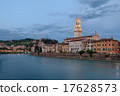 Verona 17628573