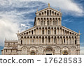 Cathedral Pisa 17628583